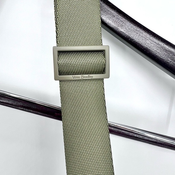 Vera Bradley Sage Green ultralight shoulder bag NWT w/ Minor Flaws Hobo Bag - Picture 5 of 10